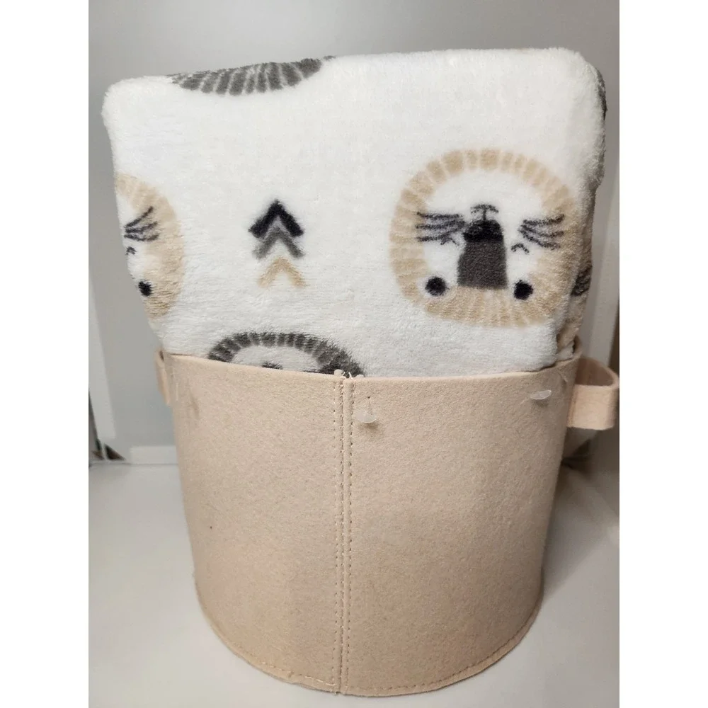 Brand New! Manhatten Baby Gift Set Plush Bear, Throw Blanket & Caddy  Great Gift